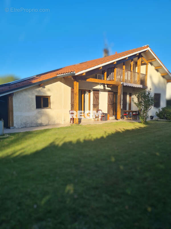 Maison à BIAS
