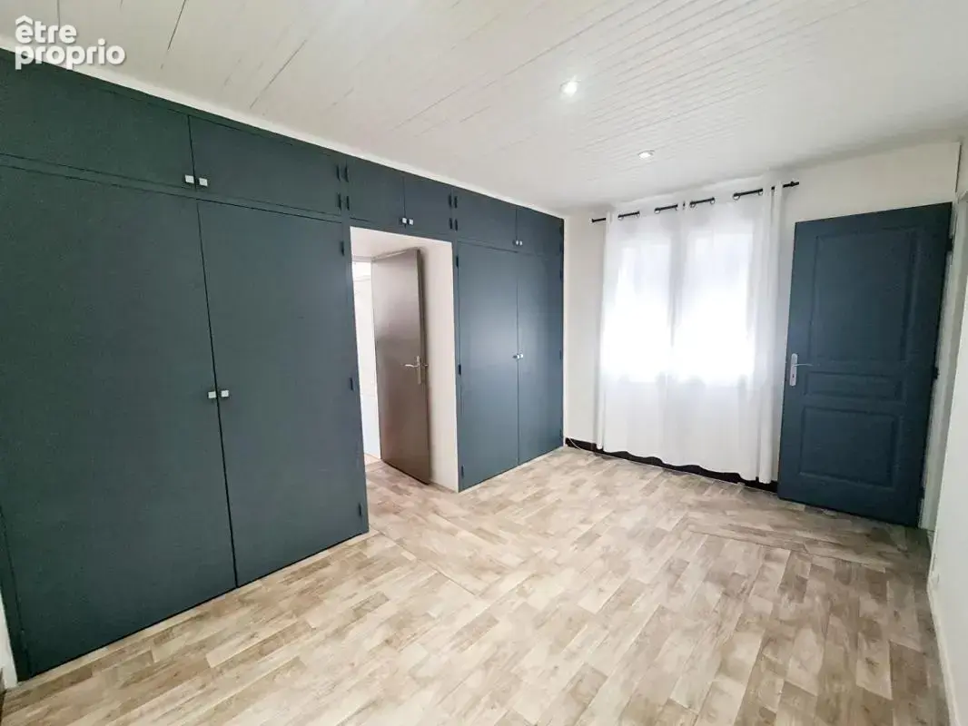 Saint-julien-les-rosiers - mas rénové 141 m² + studio indépendant - terrain 750 m² - photo 10