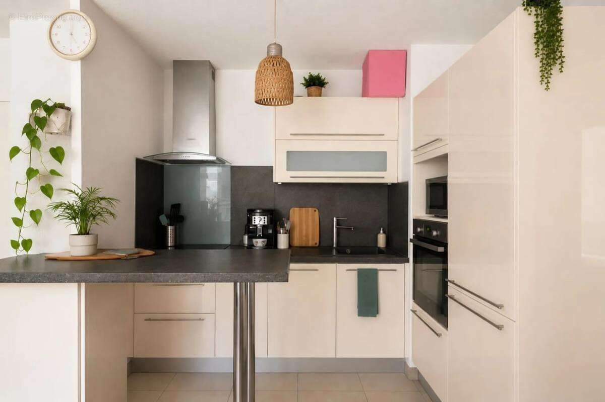 Appartement à MARSEILLE-10E