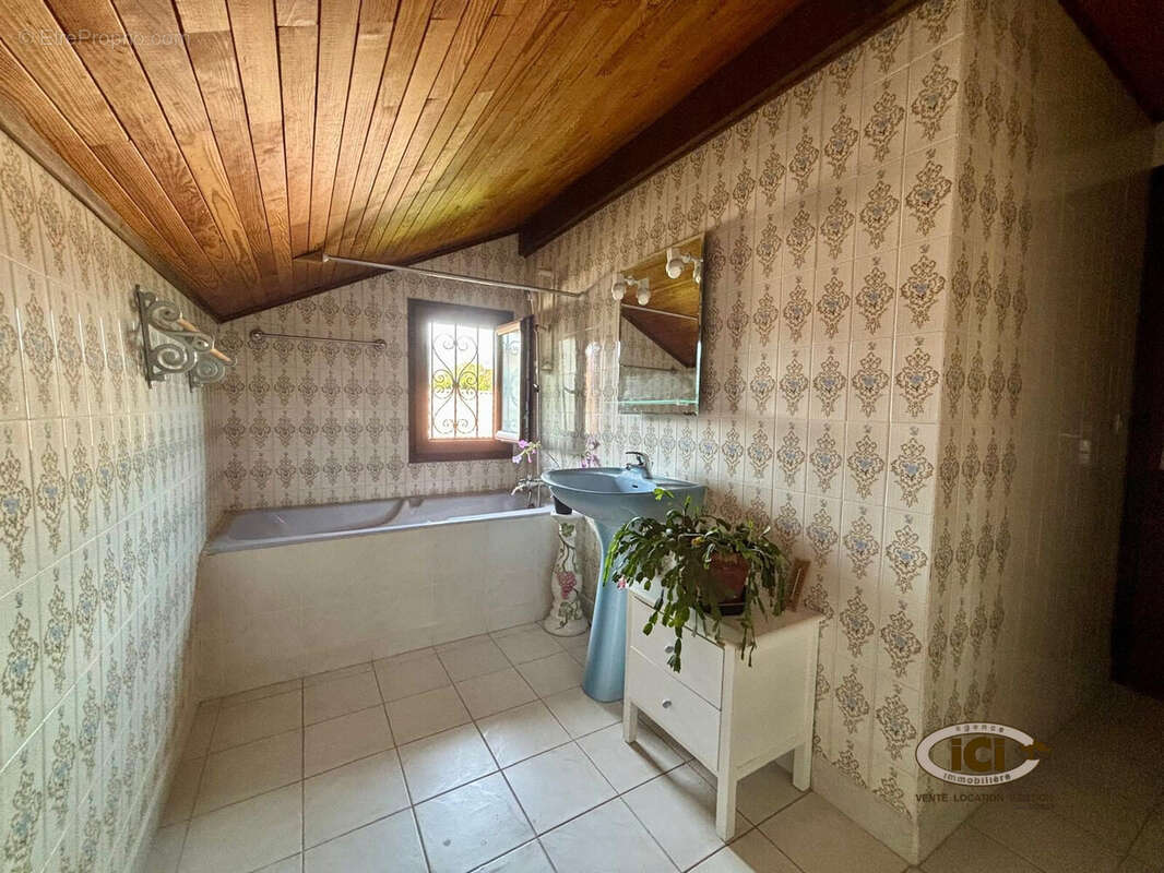 Maison à MASSONGY