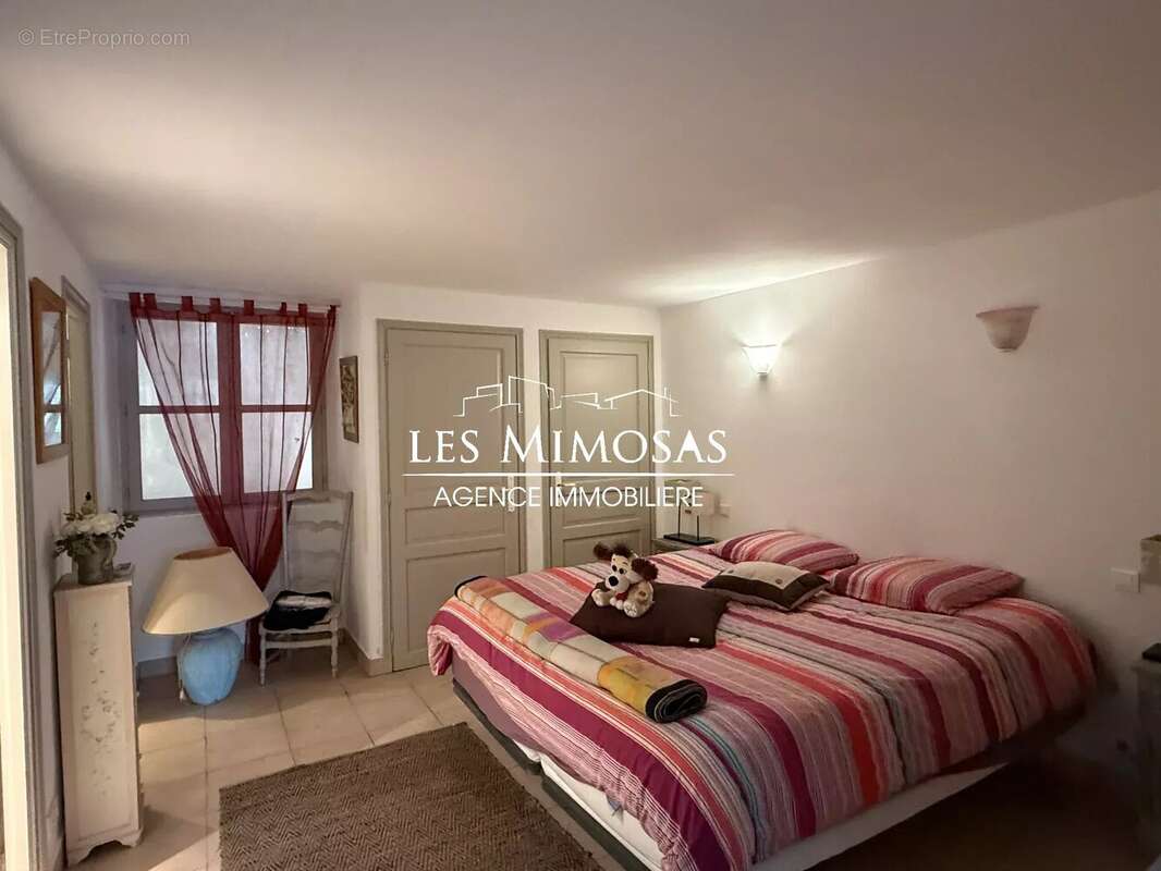 Maison à FREJUS