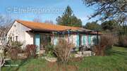 Maison à ESCAMPS