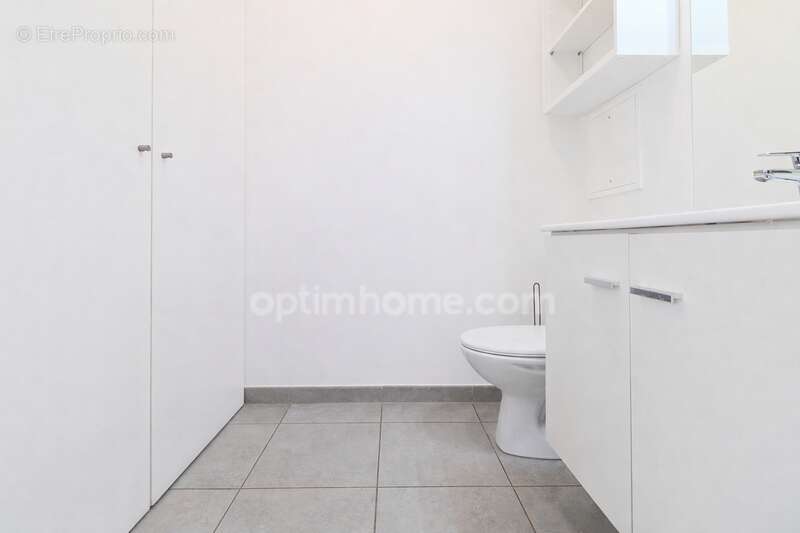 Appartement à LE BLANC-MESNIL