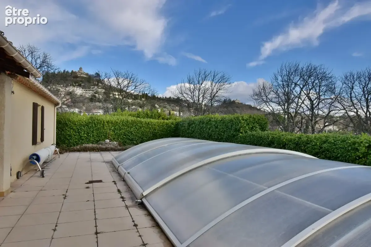 VILLA de plain-pied de 143 m² avec piscine sur 1 378 m² de terrain clos - photo 27