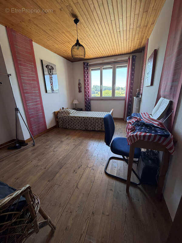 Maison en pierre (223 m2) avec terrain 1102 m2 à jonzieux 42 (pilat) - photo 11
