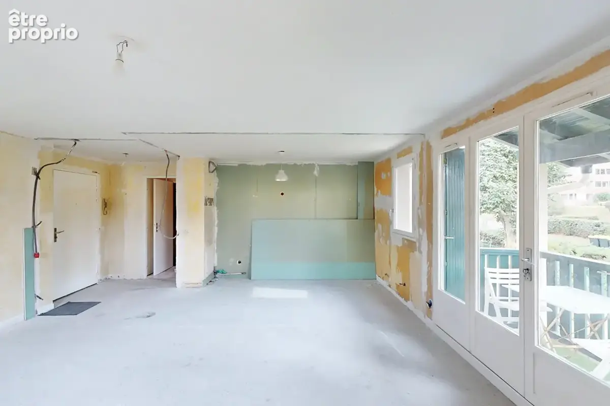 Appartement T2 de 48 m² à rénover, avec balcon et stationnement à Anglet Hardoy - photo 2