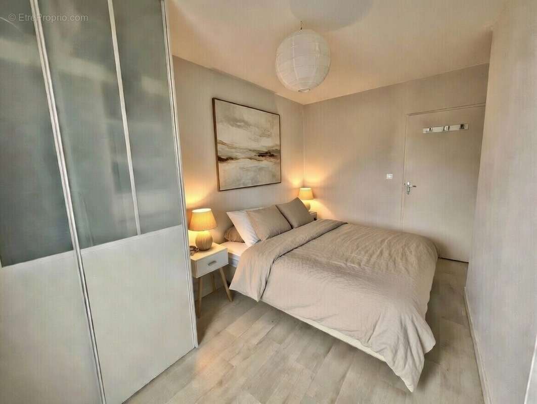 Chambre - Appartement à NANTES