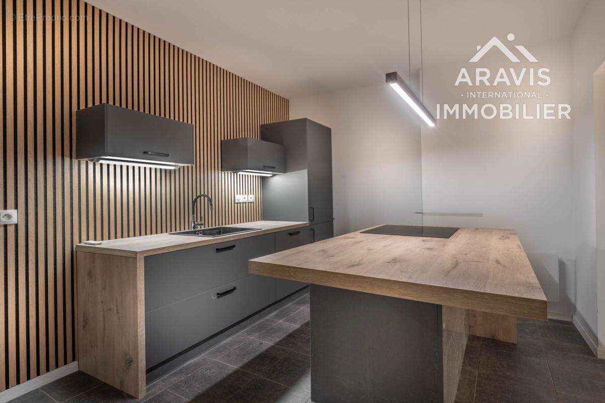 Appartement à FAVERGES