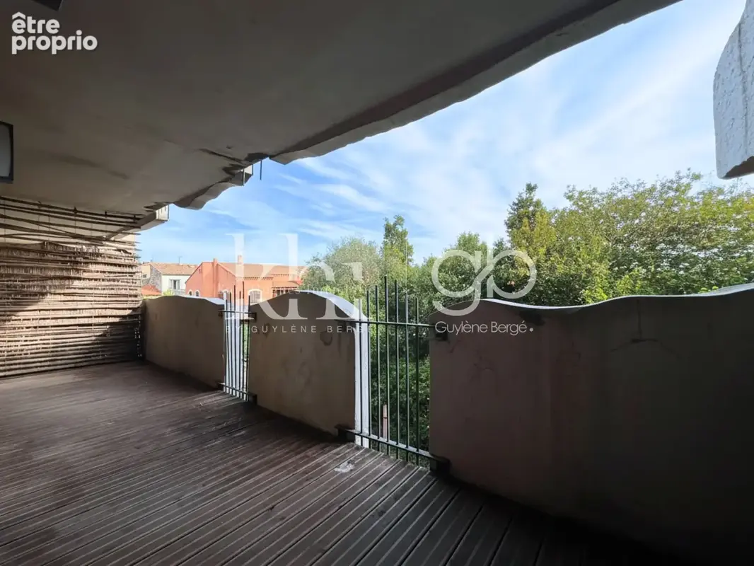 Appartement T3 69 m2 à VILLENEUVE-LÈS-MAGUELONE - Terrasse et stationnement - photo 4