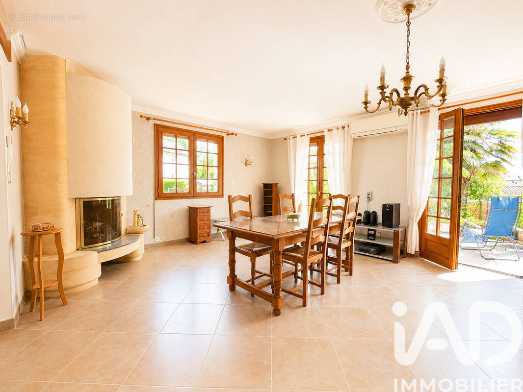 Photo 1 - Maison à VILLARD-BONNOT