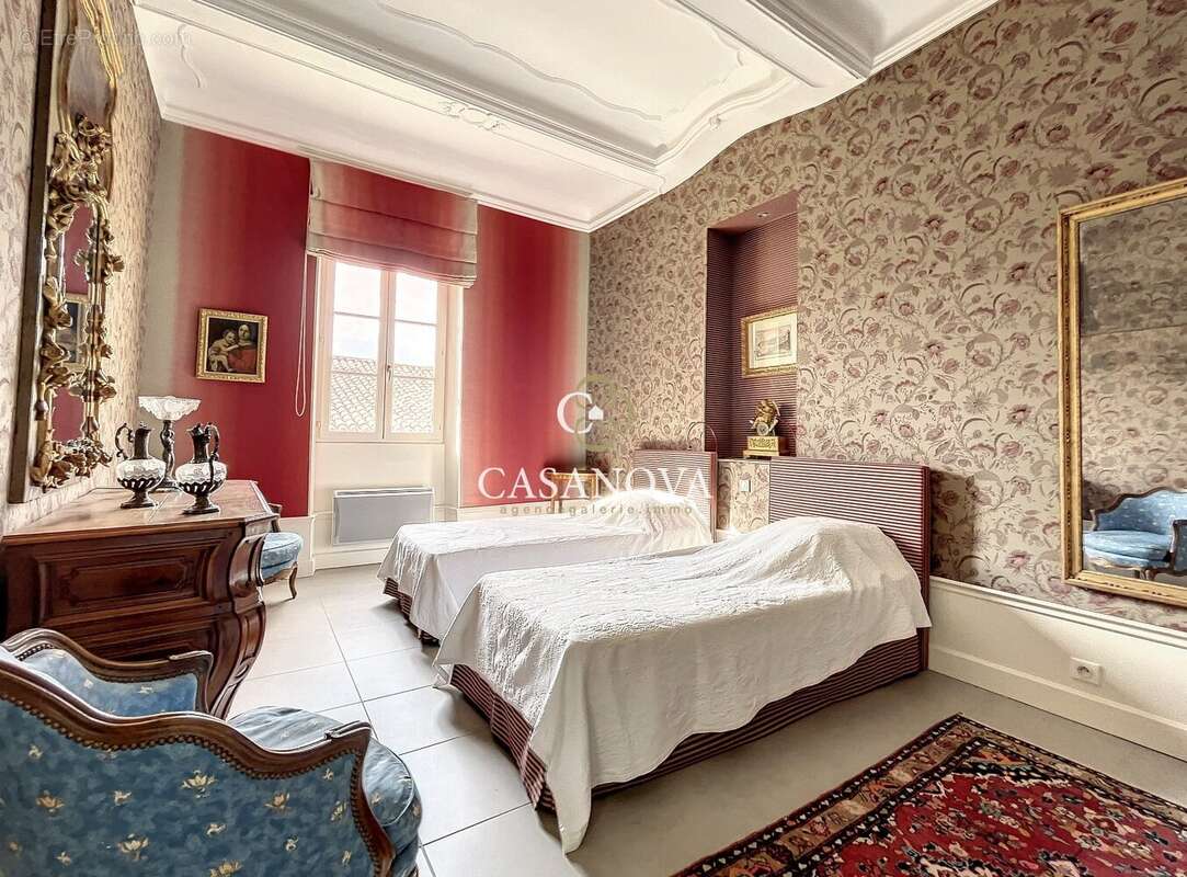 Maison à THEZAN-LES-BEZIERS