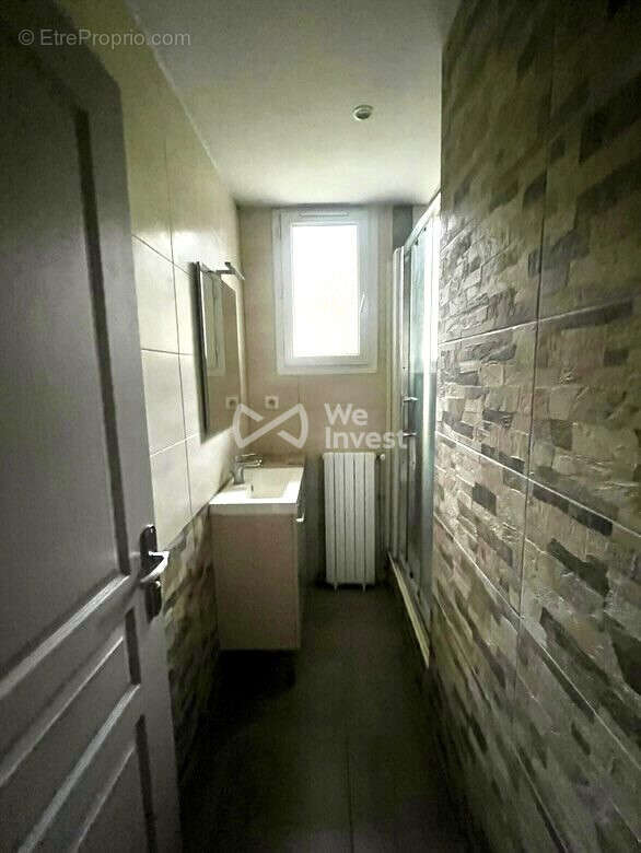 Appartement à SAINT-BONNET-AVALOUZE