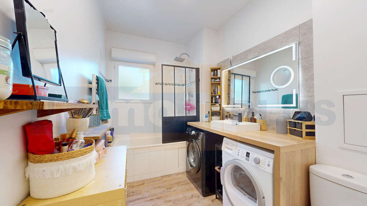 Appartement à BOIS-D'ARCY