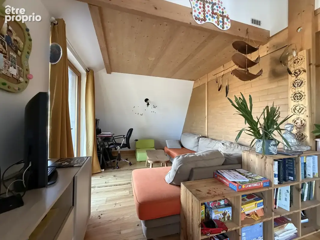 A 5 min d'Aizenay, maison bioclimatique et autonome, 5 chambres sur 1 500 m2 de terrain - photo 6