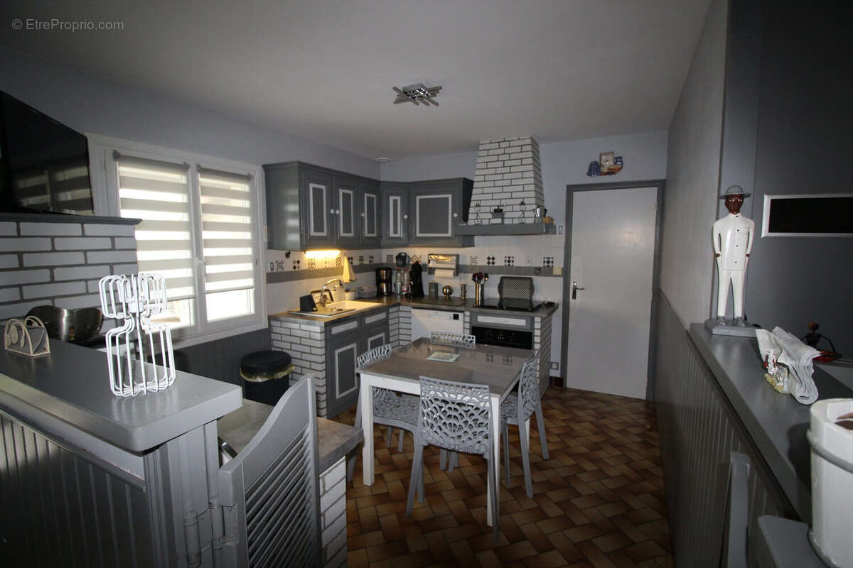 Maison à CHASSENON