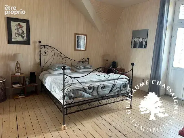 Maison 12 pièces 416 m² à vendre à Saint-Amand-Montrond (18200) - photo 9