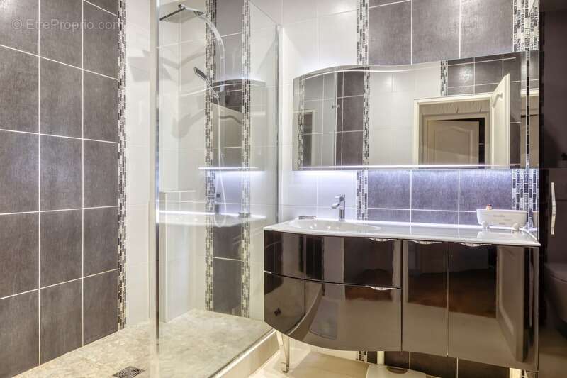 Maison à SAINT-ROMAIN-DE-COLBOSC