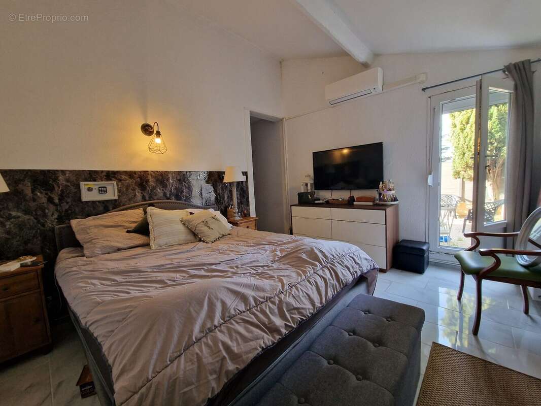 Appartement à L'ISLE-SUR-LA-SORGUE