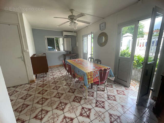 Maison à SAINT-DENIS