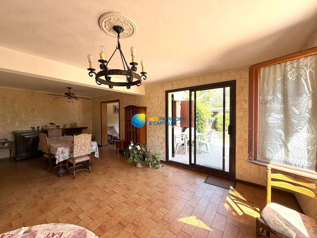 Maison 102 m² à Marignane  - photo 4