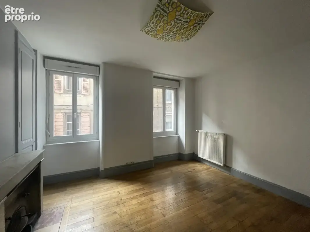 Immeuble avec 9 appartements et un local commercial - photo 11