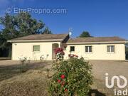 Photo 1 - Maison à MENESPLET