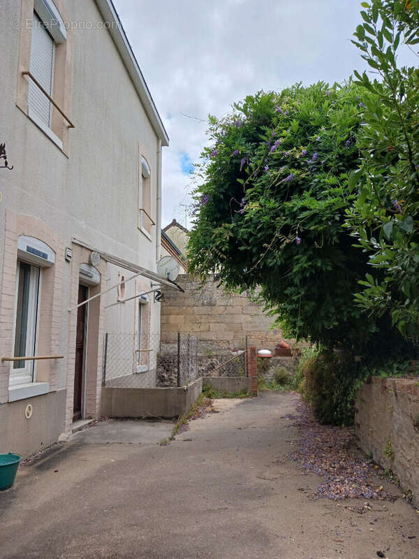 Maison à CONNERRE