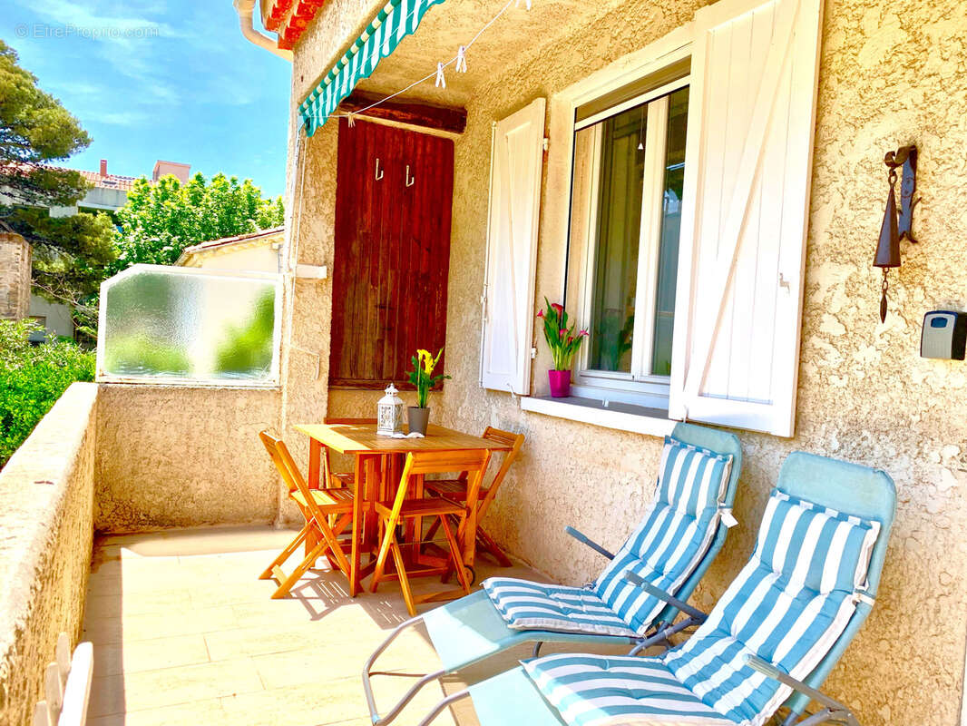 Villa rénovée divisée en 4 appartements à La Ciotat 50 m de la mer - photo 29