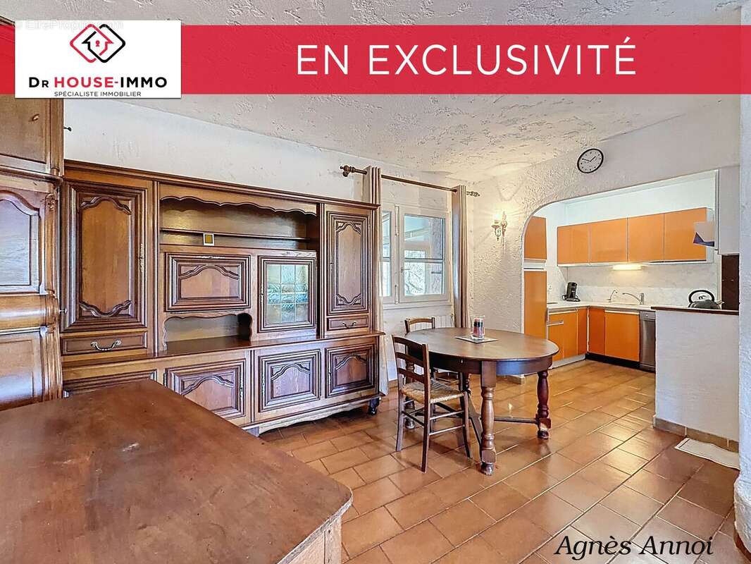 Maison à MEOUNES-LES-MONTRIEUX