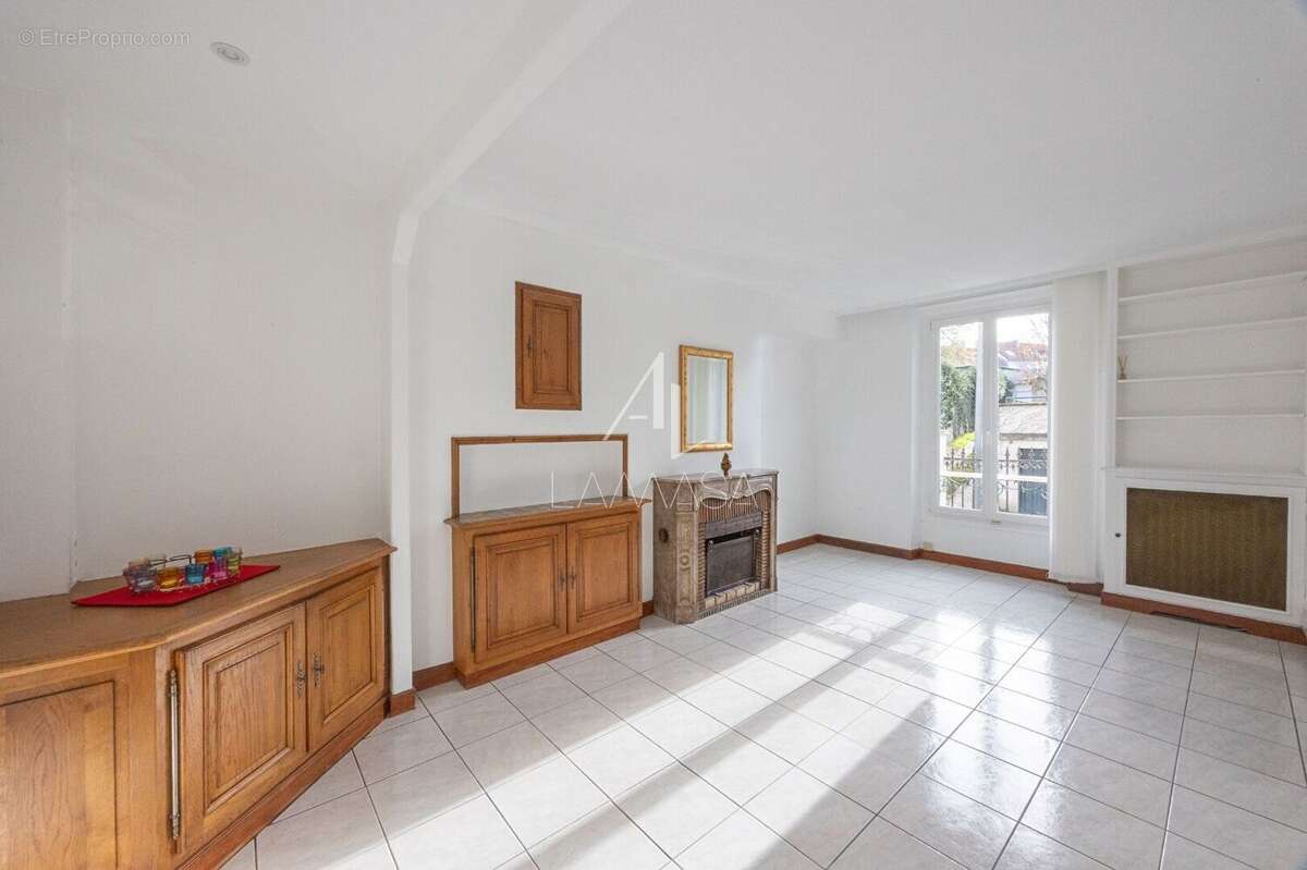 Maison à LAGNY-SUR-MARNE