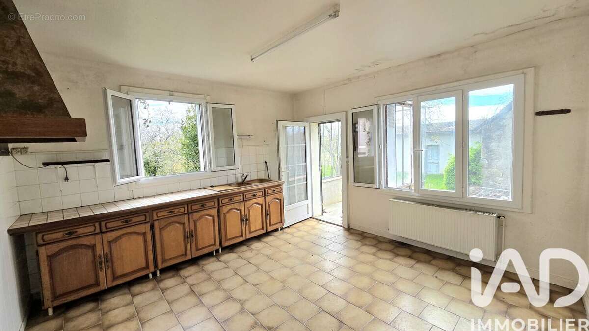 Photo 4 - Maison à LA TRIMOUILLE