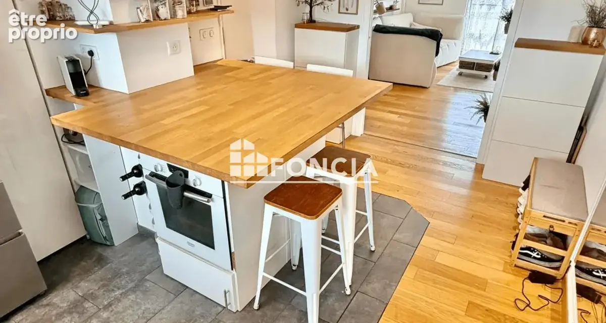Appartement à HYERES