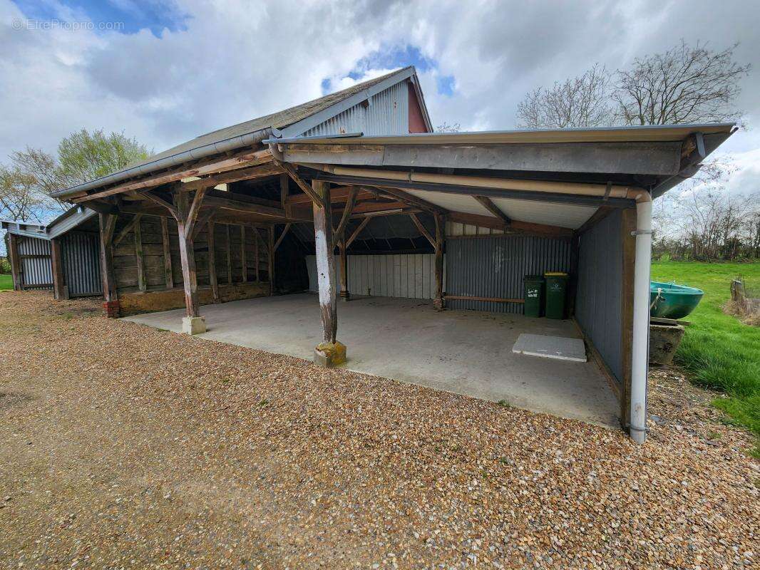 Maison à SAINT-AGIL