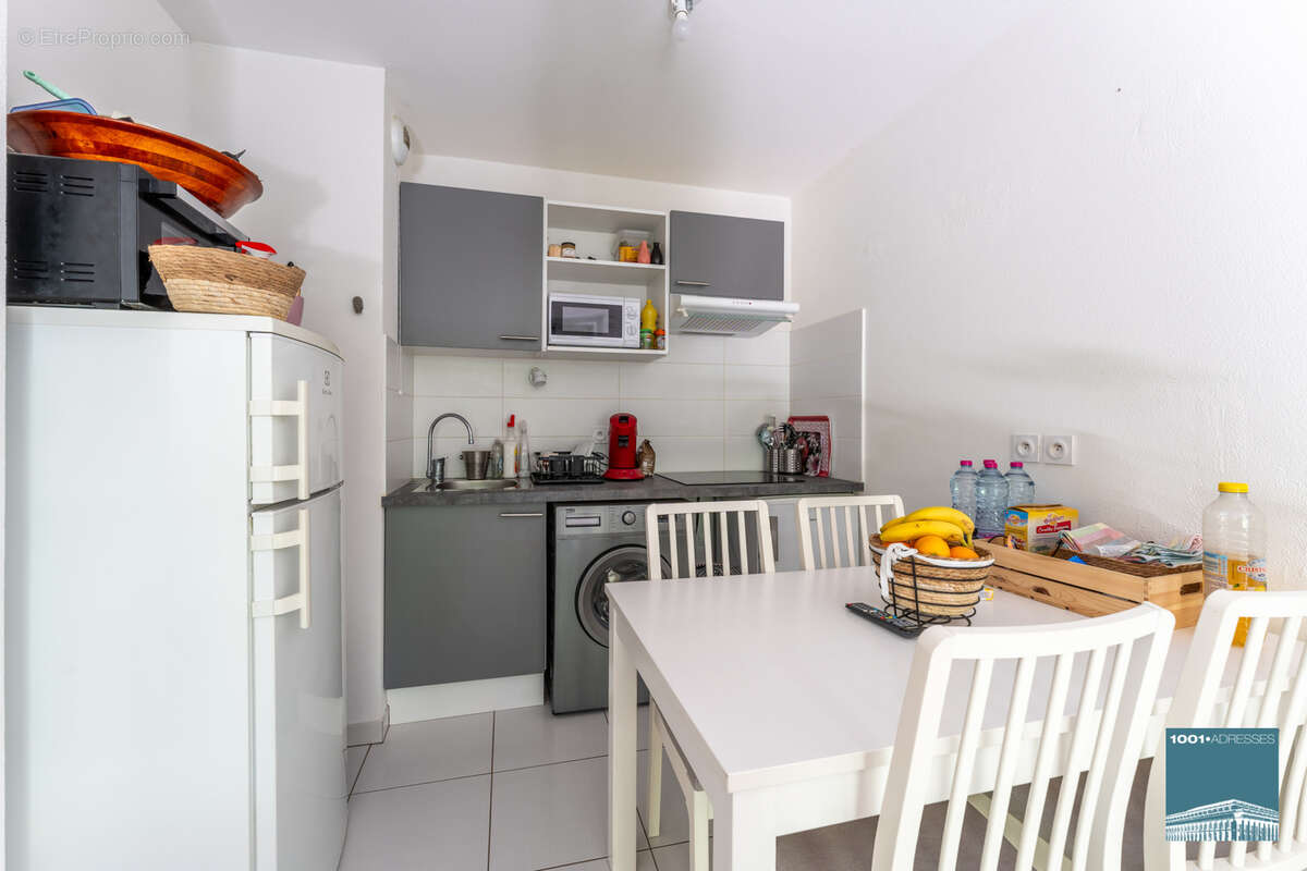 Appartement à PAREMPUYRE