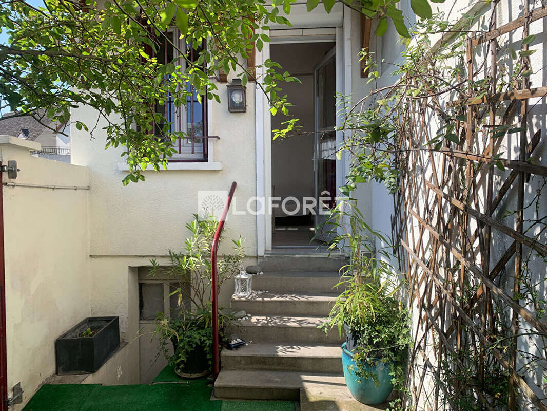 Maison à FONTENAY-SOUS-BOIS