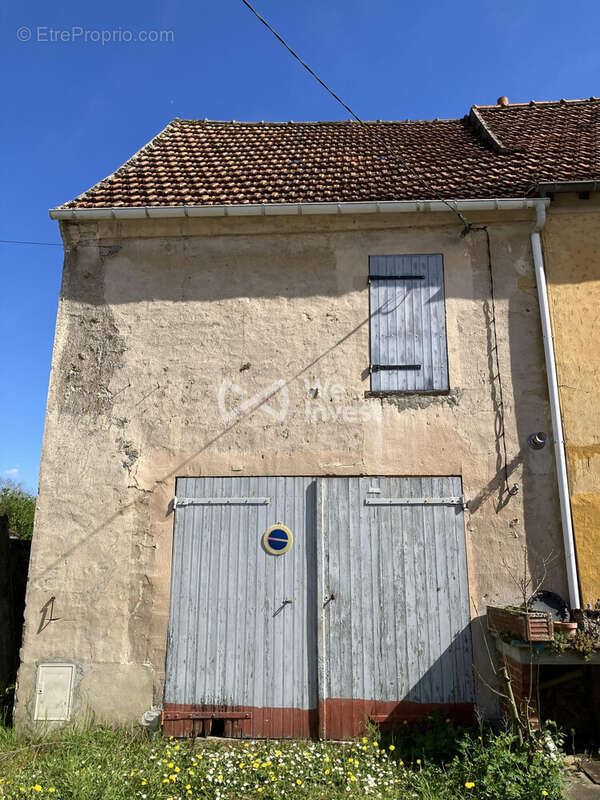 Maison à LUZANCY