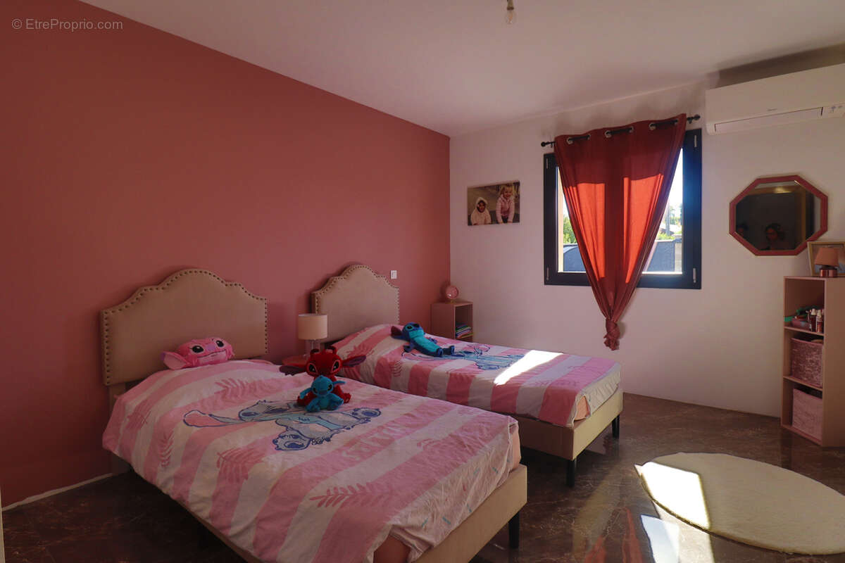 Maison à SAINT-AMAND-SUR-FION