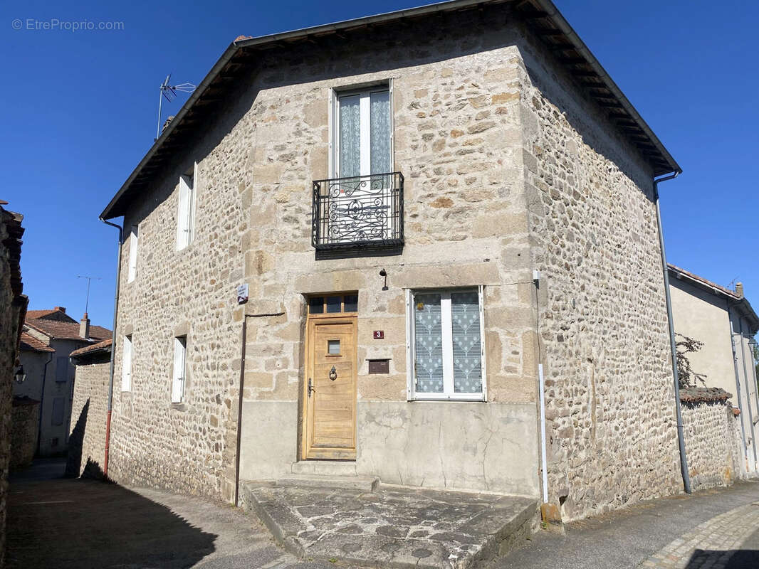 Maison à LA CHAISE-DIEU