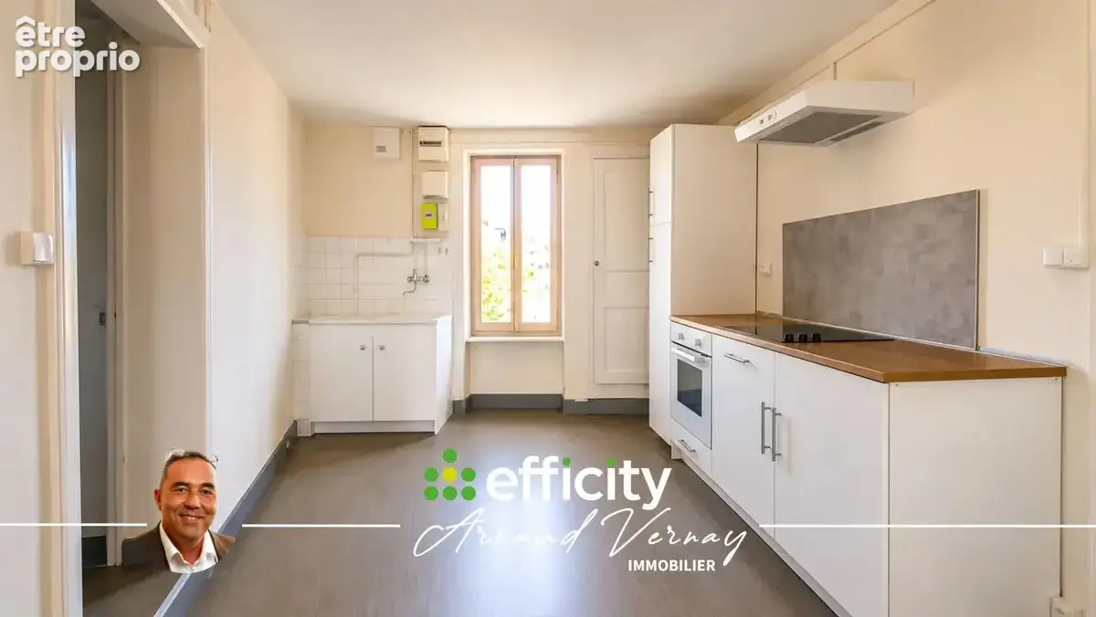 Appartement 240 m² à vendre à Amplepuis (69550) - photo 7