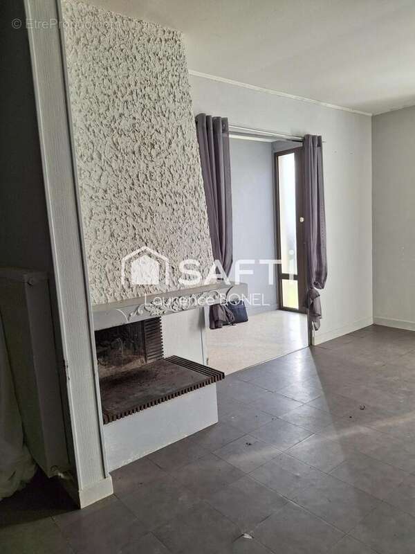 Photo 3 - Maison à SAINT-SYMPHORIEN