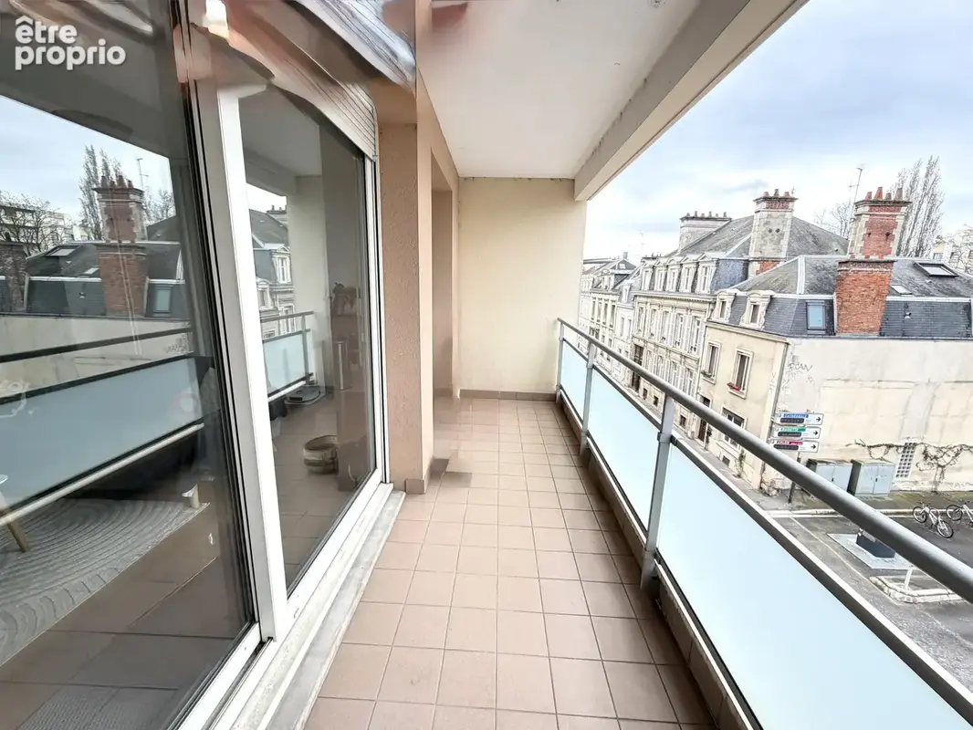 Appartement 2 pièces 43 m² à vendre à Reims (51100) - photo 2