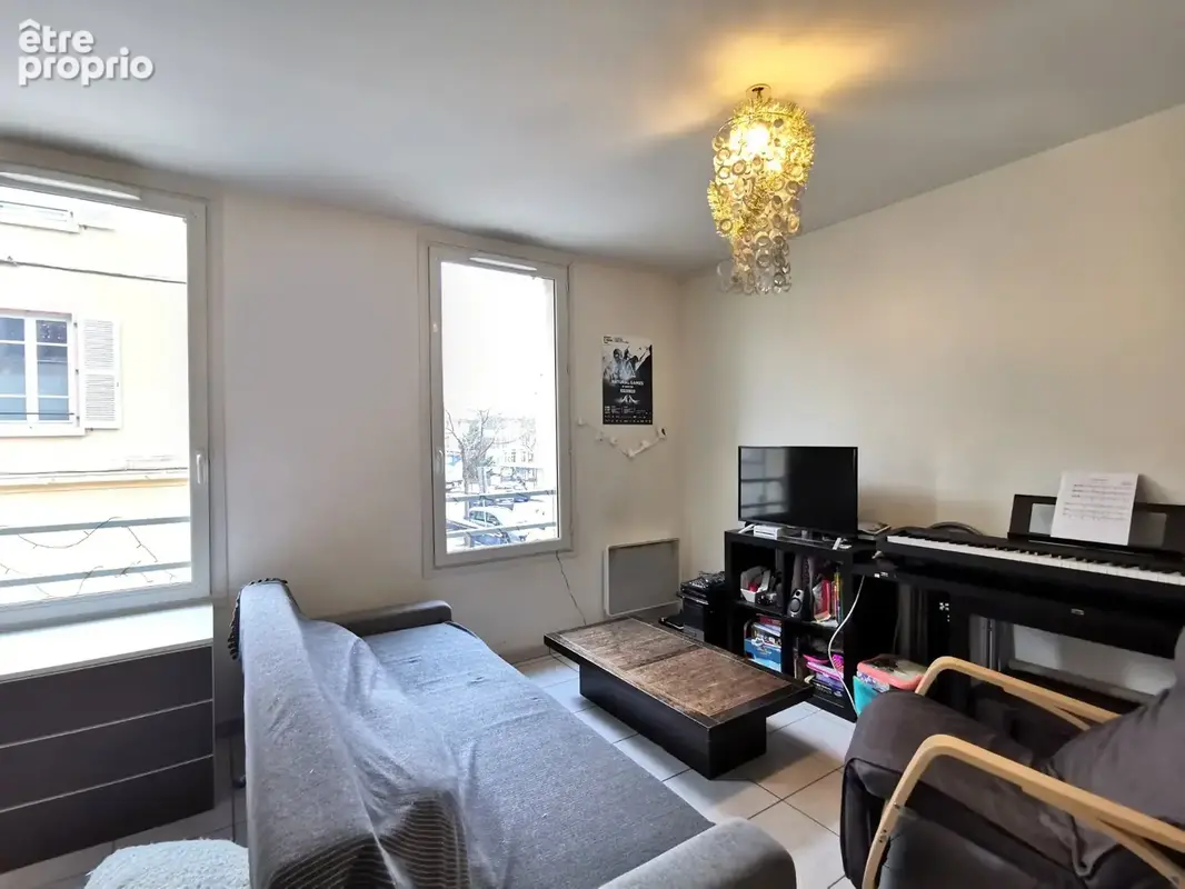 Studio de 21.3 m2 en plein centre de BRIGNAIS - photo 1