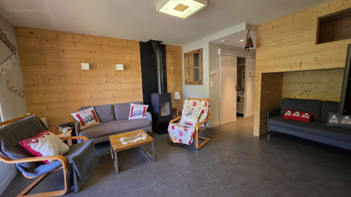 Appartement à SAINT-CHAFFREY
