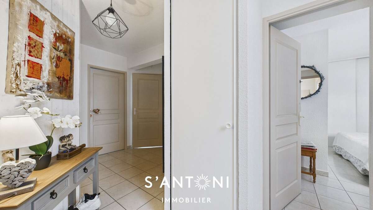 Appartement à VILLENEUVE-LES-BEZIERS