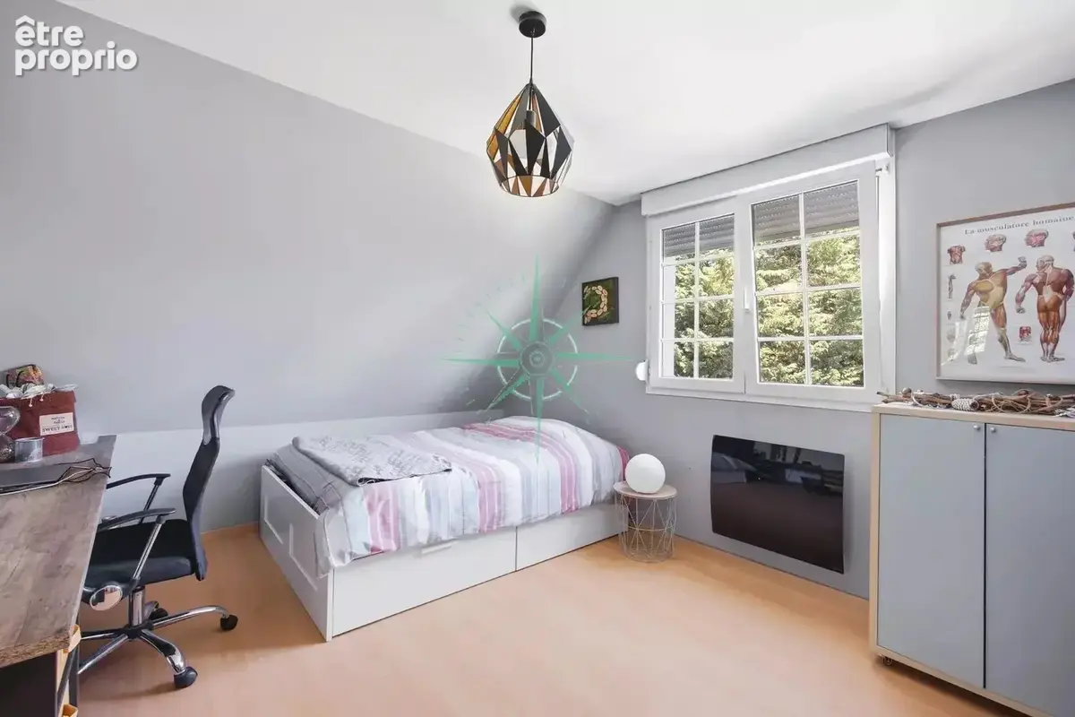 Propriété familiale de 185 m2 avec piscine, sans vis-à-vis. - photo 11