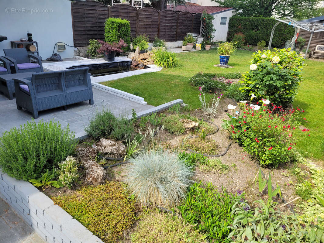 Maison à LIVRY-GARGAN