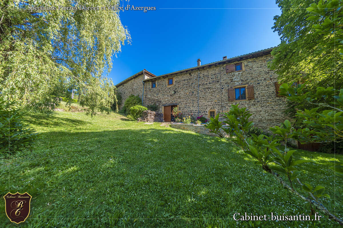 Maison à LETRA