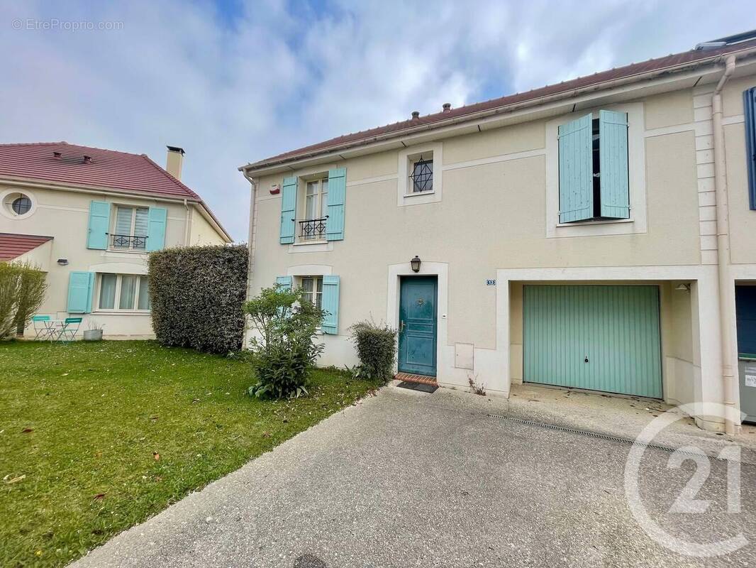 Maison à MOUSSY-LE-NEUF