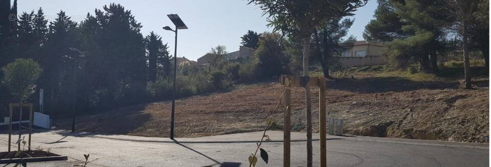 Terrain à CARCASSONNE