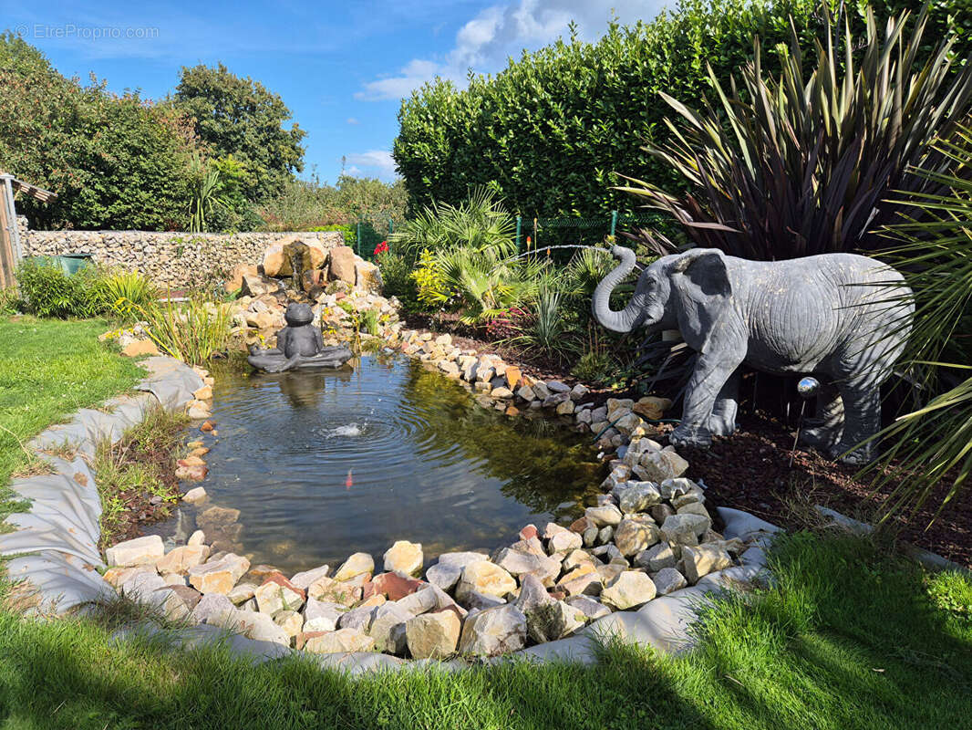 Maison à SAINT-FLOXEL